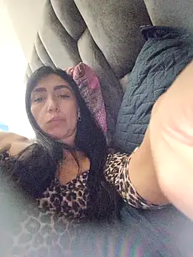 Snapshot of Mia_Davis__ chatting on March 2026 12:34:02 AM Mia Davis online show from March 2026 12:34:02 AM