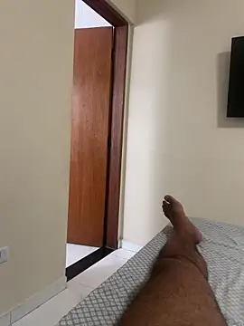 Snapshot of Renataalves chatting on February 2026 10:41:02 AM Renataalves online show from February 2026 10:41:02 AM