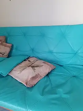 Renataalves online show from April 2026 11:36:01 AM