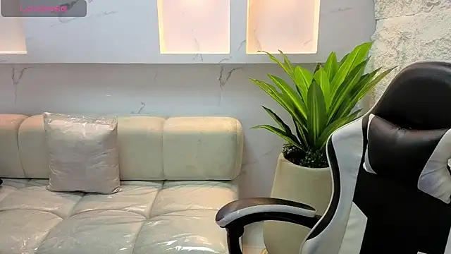 aurora tp online show from February 2026 02:20:02 AM