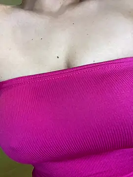 Snapshot of eva_luz chatting on February 2026 10:48:01 PM eva luz online show from February 2026 10:48:01 PM