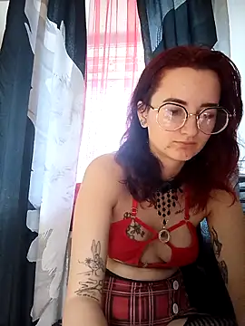 Snapshot of Persefoha chatting on February 2026 07:57:01 AM Persefoha online show from February 2026 07:57:01 AM