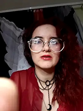 Snapshot of Persefoha chatting on February 2026 08:05:01 PM Persefoha online show from February 2026 08:05:01 PM