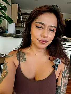 foxxy lover online show from April 2026 04:49:01 PM