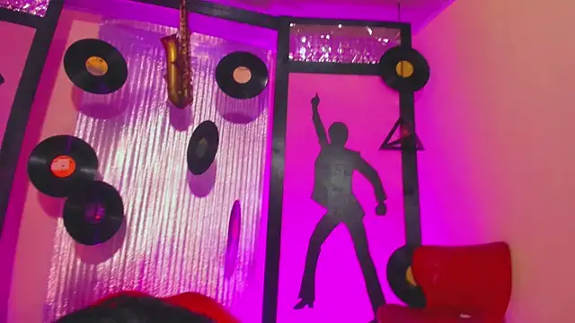 Adriana Rodriguez  online show from February 2026 01:48:01 AM