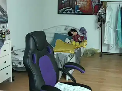 Snapshot of Sylly chatting on February 2025 03:49:02 PM Sylly online show from February 2025 03:49:02 PM