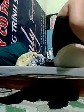 YIYI-502 online show from February 2026 02:37:02 PM