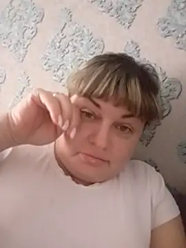 Snapshot of KristinaLowq chatting on February 2026 12:17:02 PM KristinaLowq online show from February 2026 12:17:02 PM