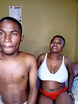 YOURSHORTGIRL online show from April 2026 02:57:01 PM