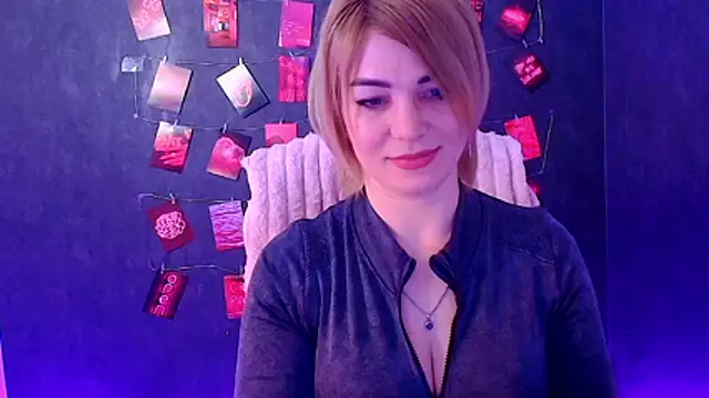 CuttieEmma online show from March 2026 06:39:01 AM