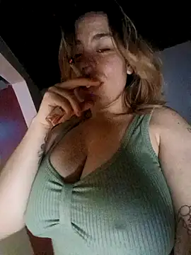 Kennya Rodriguez online show from October 2025 02:09:02 AM