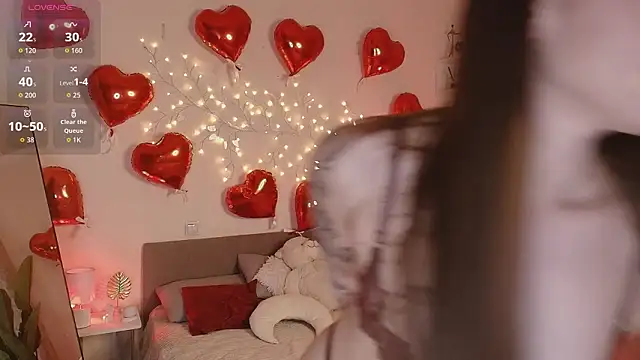 Courtney C online show from February 2026 05:11:02 AM