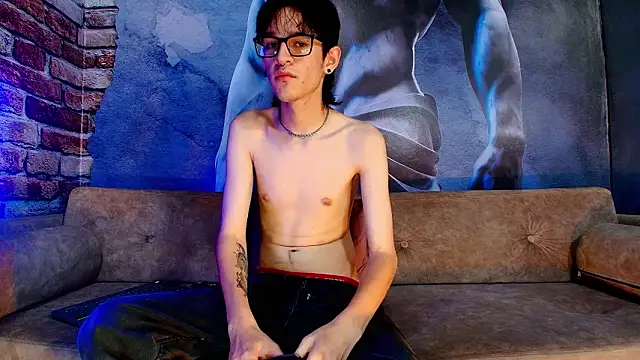 Snapshot of Jax_valentine chatting on January 2026 11:14:01 PM Jax valentine online show from January 2026 11:14:01 PM