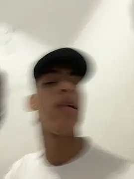 Snapshot of dominick_fran chatting on February 2026 03:10:02 AM dominick fran online show from February 2026 03:10:02 AM