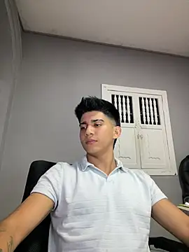 Thiago Olsen online show from February 2026 06:40:02 AM