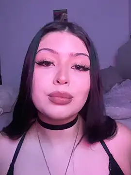 lolaaculaa online show from March 2026 04:07:02 AM