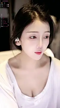 xiaomoli928 online show from April 2026 01:00:02 PM