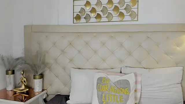 Snapshot of sweets_one chatting on March 2026 07:15:01 AM sweets one online show from March 2026 07:15:01 AM