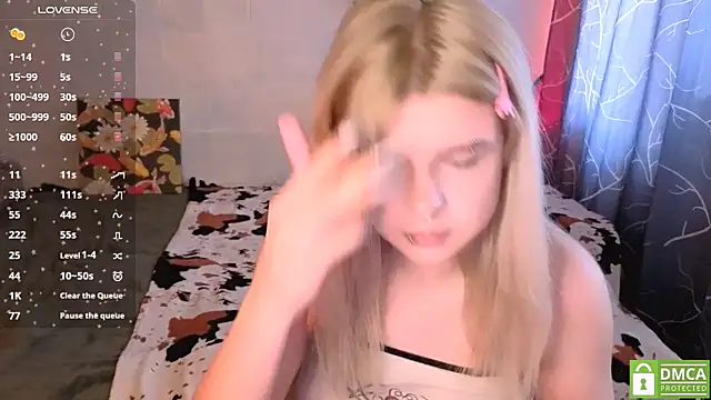 MoonlightGrace online show from April 2026 12:25:01 PM