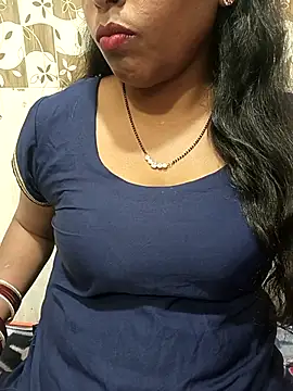 Snapshot of Parul-009 chatting on February 2026 06:26:01 AM Parul-009 online show from February 2026 06:26:01 AM