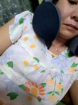 Snapshot of Baby-loveass69 chatting on February 2026 12:08:01 PM Baby-loveass69 online show from February 2026 12:08:01 PM