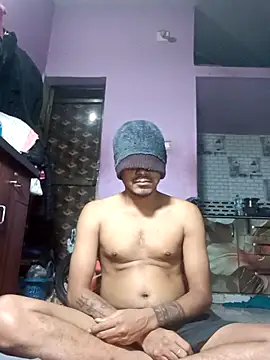 Snapshot of Fetish-Couple2 chatting on February 2026 08:14:02 PM Fetish-Couple2 online show from February 2026 08:14:02 PM