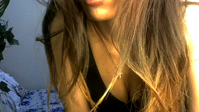Snapshot of call_me_babyy chatting on April 2026 10:05:01 AM call me babyy online show from April 2026 10:05:01 AM