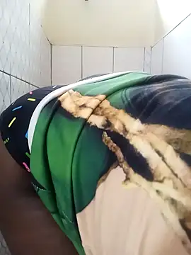 Snapshot of ShatraKaleesi chatting on February 2026 05:55:02 AM ShatraKaleesi online show from February 2026 05:55:02 AM