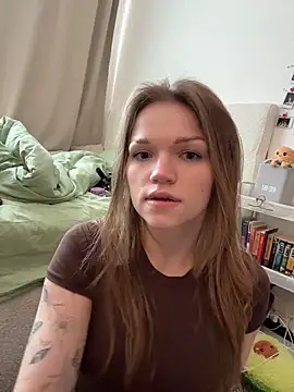 Snapshot of StreetSquirt chatting on June 2026 03:47:01 PM StreetSquirt online show from June 2026 03:47:01 PM