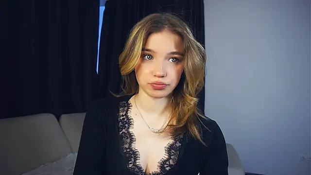 Snapshot of EarthaStinett chatting on February 2026 12:25:01 PM EarthaStinett online show from February 2026 12:25:01 PM