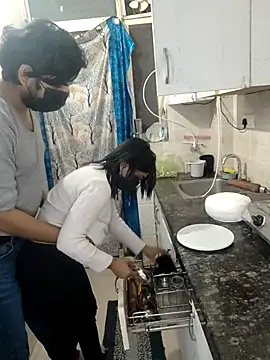 Snapshot of Curvy_Simran chatting on February 2026 01:59:01 PM Curvy Simran online show from February 2026 01:59:01 PM