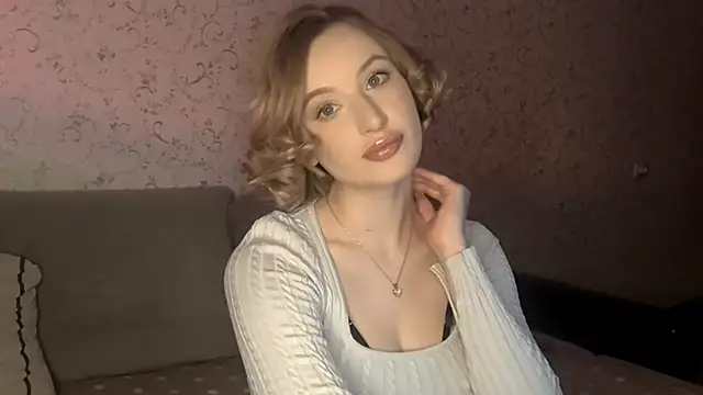 DeliciaBagnoli online show from March 2026 04:54:01 PM