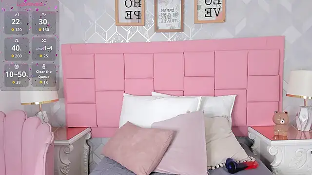 dolly kitter online show from February 2026 11:29:02 AM