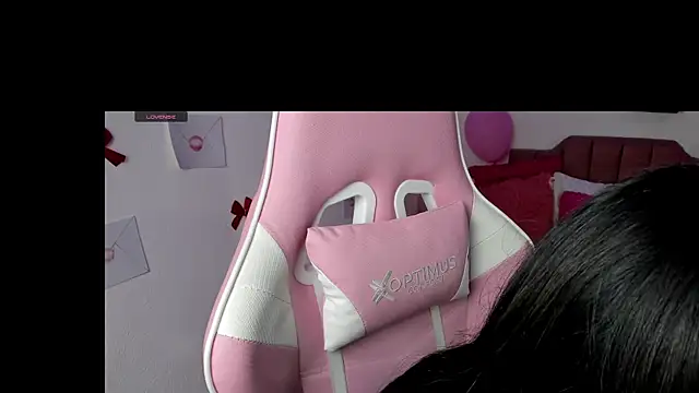 SiennaBloom online show from February 2026 10:34:02 AM