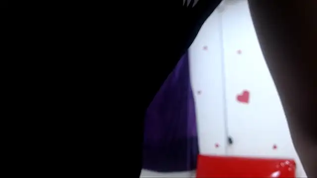 Snapshot of arielnoir6958 chatting on February 2026 11:23:01 PM arielnoir6958 online show from February 2026 11:23:01 PM