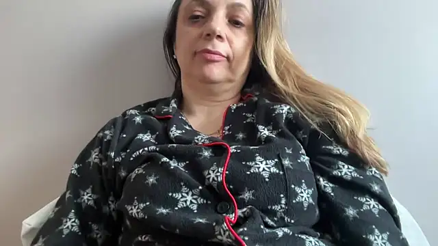 ShyFlameLive online show from February 2026 01:18:02 PM