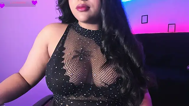 Snapshot of Kamala_Khan_Tx chatting on February 2026 04:03:02 PM Kamala Khan Tx online show from February 2026 04:03:02 PM