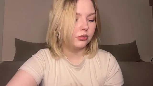 Ophelia Ritz online show from March 2026 09:56:02 PM