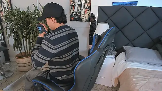 kai storn online show from March 2026 11:45:02 AM