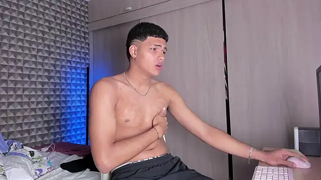 Keinner BigDick online show from February 2026 11:23:01 PM