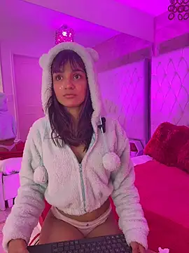 Snapshot of Kitty_madness chatting on February 2026 08:24:01 PM Kitty madness online show from February 2026 08:24:01 PM