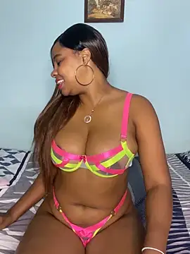 LUCIA-FERRERO online show from February 2026 03:27:01 PM