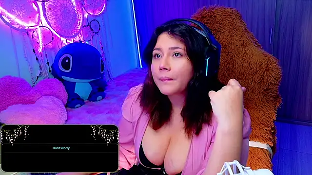 ALIS E G online show from February 2026 06:13:02 PM