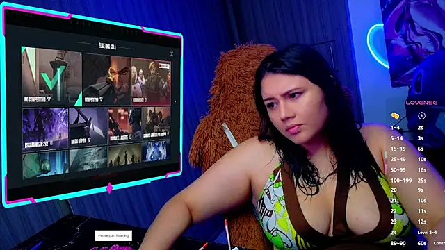 ALIS E G online show from April 2026 07:44:02 PM