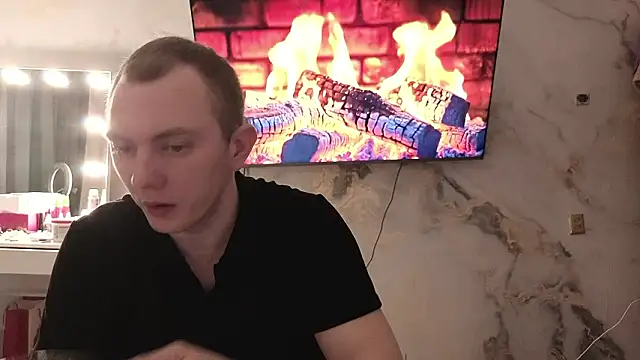 Snapshot of Crystal_Nuts chatting on March 2026 06:47:01 AM Crystal Nuts online show from March 2026 06:47:01 AM