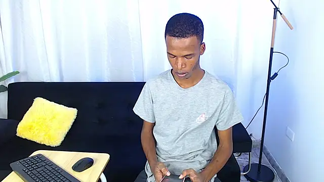 Snapshot of gusy_18 chatting on March 2026 08:26:01 PM gusy 18 online show from March 2026 08:26:01 PM