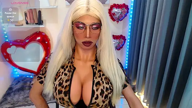 Snapshot of Sexyshamara chatting on February 2026 08:44:01 AM Sexyshamara online show from February 2026 08:44:01 AM