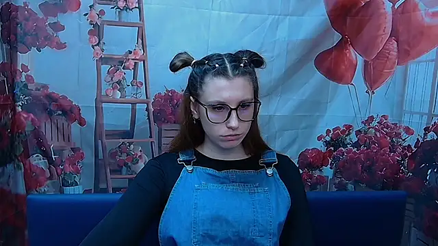 LilianaShine online show from March 2026 06:17:01 AM