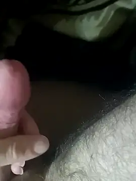 Snapshot of Erkegin001 chatting on February 2026 10:57:02 PM Erkegin001 online show from February 2026 10:57:02 PM