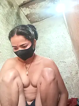 Snapshot of Sunali_Bendre chatting on February 2026 02:30:02 AM Sunali Bendre online show from February 2026 02:30:02 AM